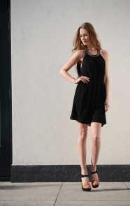 Miracle-Dress-Black-Musthaves
