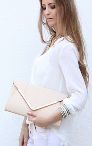 Musthaves-Clutch-Beige