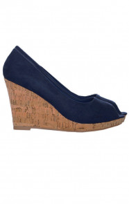 Musthave-Blue-Wedges