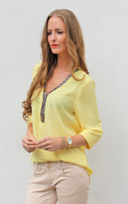 musthaves-blouse-geel-met-steentjes