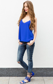 top-met-v-hals-dames-kobalt