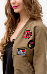 bomberjacket-met-patchwork