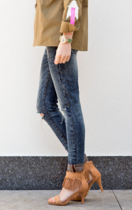 suede-hakken-met-franjes