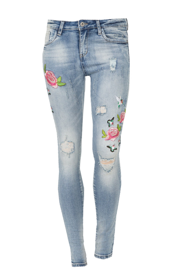 Roses-Patches-Denim-Jeans