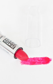 long-lasting-lippenstift-roze