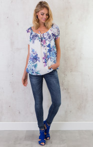 strik-blouses-met-bloemenprint