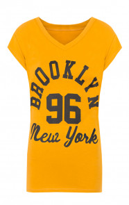 Brooklyn-It-shirt-Okergeel