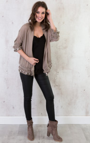 coins-cardigan-beige