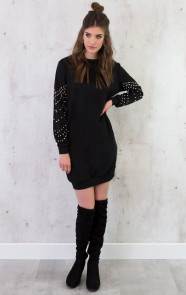 lange-tuniek-zwart-met-studs-op-de-mouwen