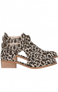 Leopard-Cut-Out-Boots