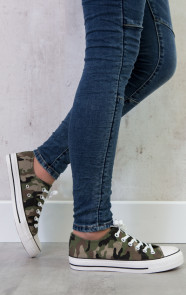 camouflage-sneakers-dames