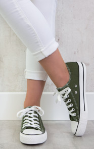 groene-sneakers-dames