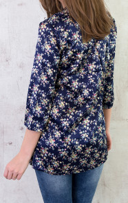 zijde-blouse-met-bloemen