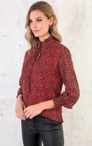 blouses-met-panterprint