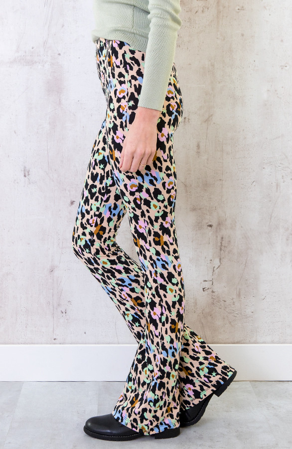 Flared Broek Cheetah Pastel | Themusthaves.nl
