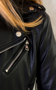 Fringe-Leather-Jacket-Zwart-6