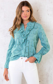 Embroidery-Blouse-Oase-6