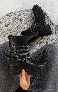 Chain-Boots-Luxury-Black