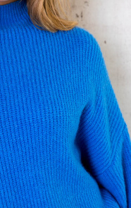 Knitted-Sweater-Blauw-3