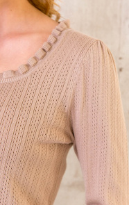 Dotted-Ruffle-Longsleeve-Taupe-2