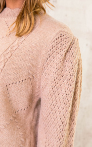 Knitted-Luxury-Sweater-Taupe-2