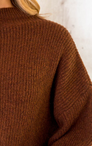 Knitted-Sweater-Cognac