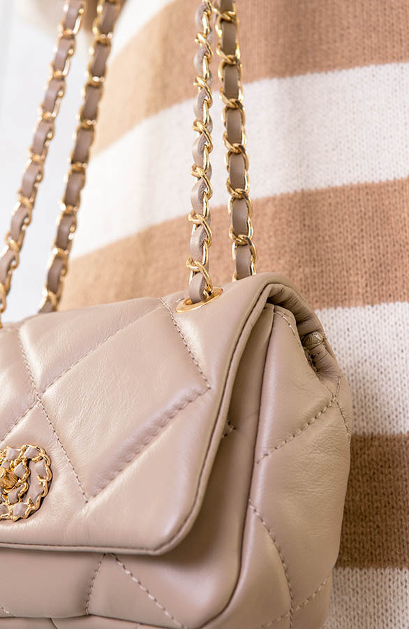Quilted-Chain-Bag-Beige-3