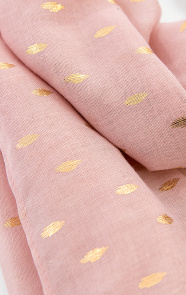 Sjaal-Met-Gouden-Leaves-Roze