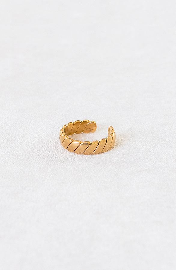 Chunky-Croissant-Ring-Goud