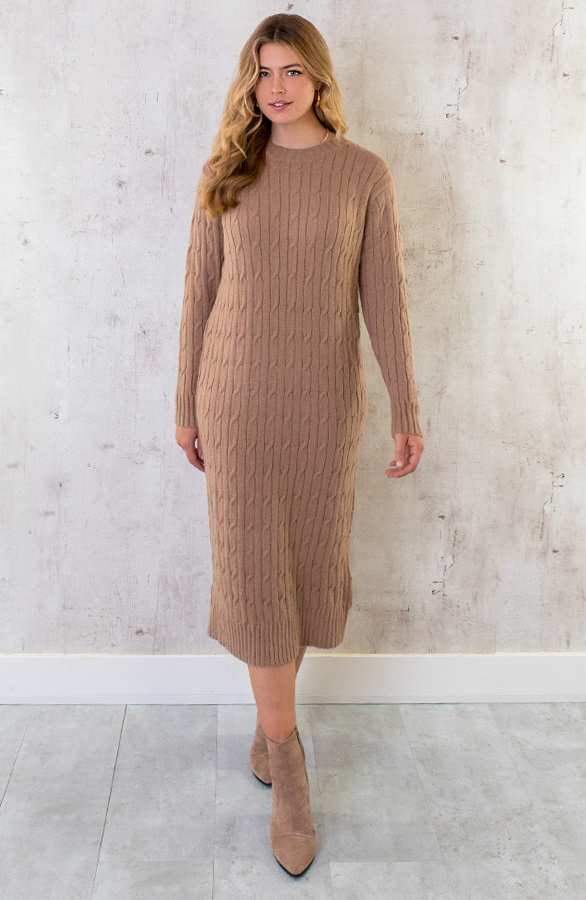 Knitted-Dress-Kabelpatroon-Camel-3