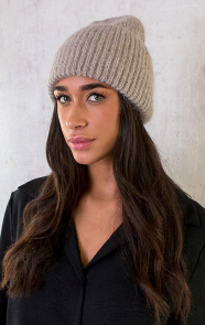Knitted-Pailletten-Beanie-Taupe