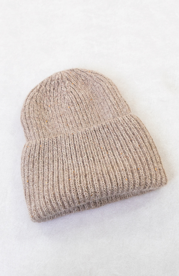 Knitted-Pailletten-Beanie-Taupe-2