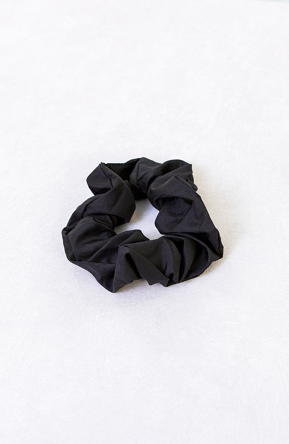 Scrunchie-Silk-Black
