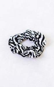 Scrunchie-Zebra