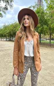 Suede-Blazer-Cognac-3