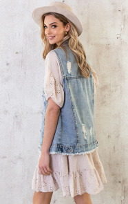 Mousseline-Embroidery-Oversized-Jurk-Beige-7-1