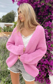 Oversized-Knitted-Vest-Candy-Pink-6