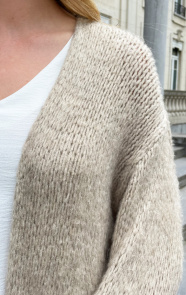 Oversized-Knitted-Vest-Taupe