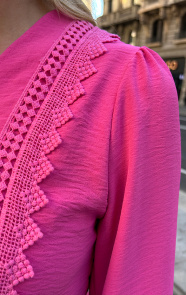 Lace-Detail-Blouse-Fuchsia-01