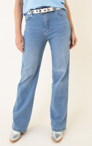 High-Waist-Straight-Leg-Jeans-1