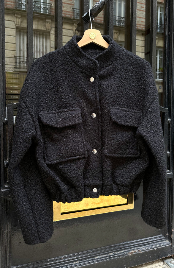 Bouclé Bomber Jacket Black | Fashionmusthaves.nl