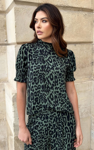 Mila-Short-Sleeve-Top-Leopard-Army3-6