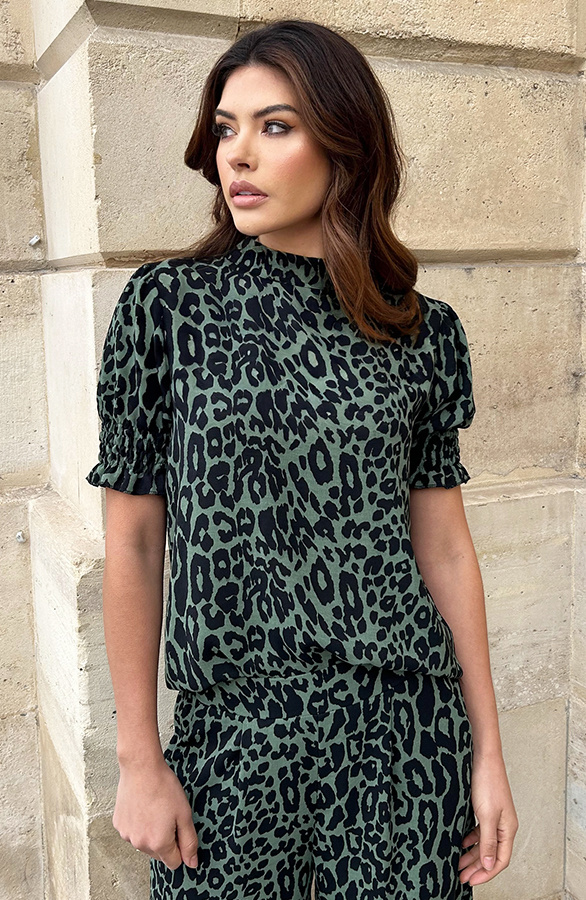 Mila-Short-Sleeve-Top-Leopard-Army3-6