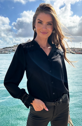 Blouse Met Kanten Schouderdetail Zwart