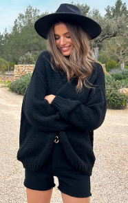 Oversized-Knitted-Vest-Zwart-10