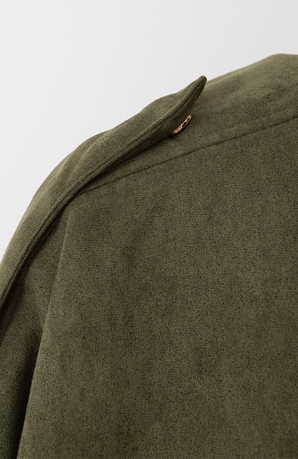 Limited-Oversized-Suede-Jacket-Army-close